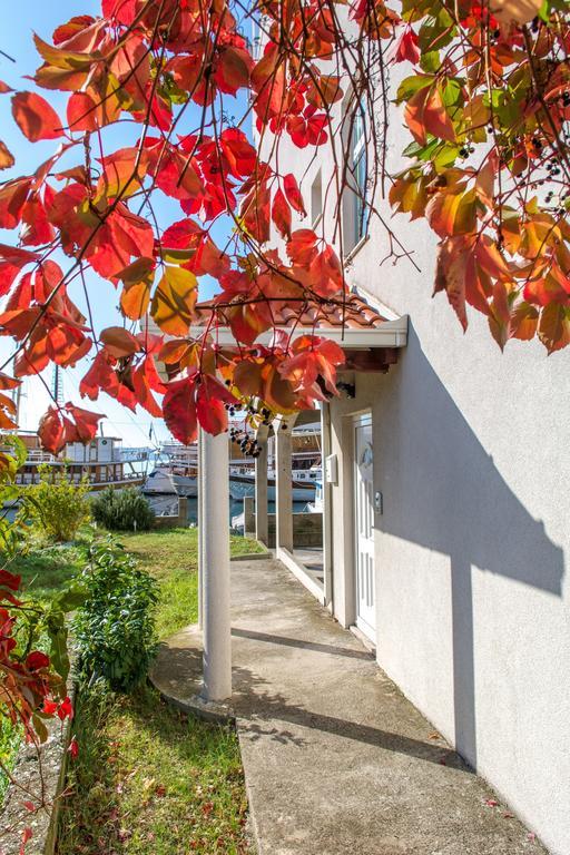 Apartments Duje Sumpetar エクステリア 写真